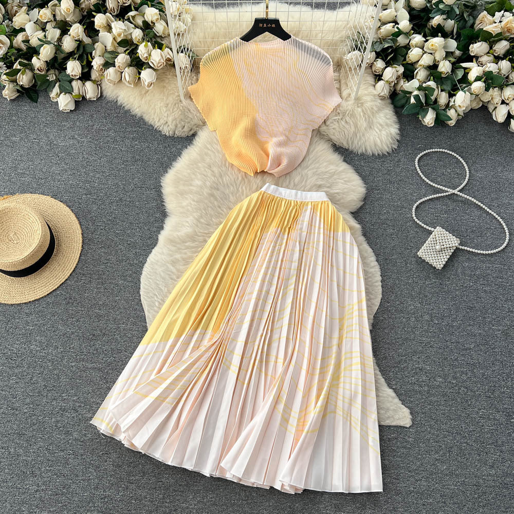 Stretch Short-sleeved Top High Waist Pleated Skirt Two-piece Set