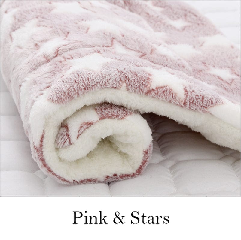 Soft Flannel Thickened Pet Soft Fleece Pad Pet Blanket Bed Mat for Puppy Dog Cat Sofa Cushion Home Rug Keep Warm Sleeping Cover